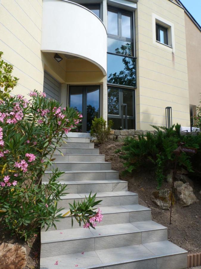 La Desirade Acomodação com café da manhã Salles-la-Source Exterior foto